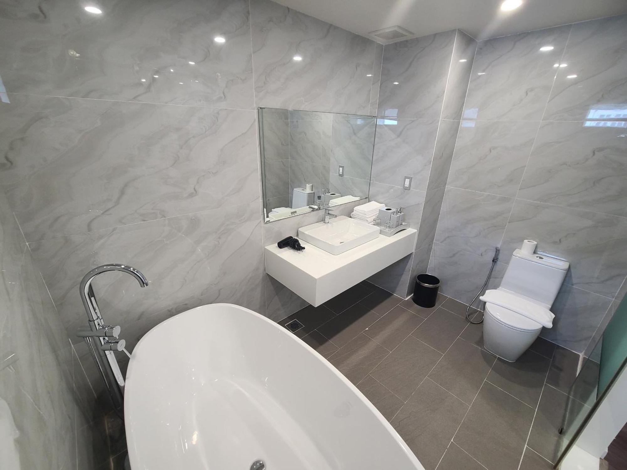 The Moon Hotel 3 TP. Hồ Chí Minh Ngoại thất bức ảnh